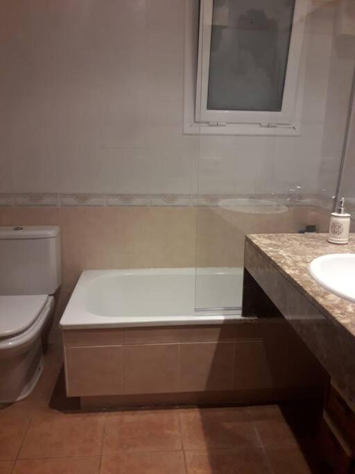 Casa Con Piscina A Menos De 1 Min De La Playa. Aa Сasa de vacaciones Gerona